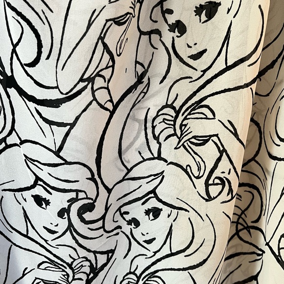 Torrid Ariel Blouse size 2 - Picture 3 of 3